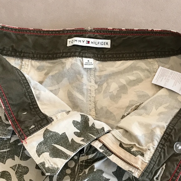 TOMMY HILFIGER WOMEN'S CAPRI PANTS - SIZE 6 - Picture 3 of 9